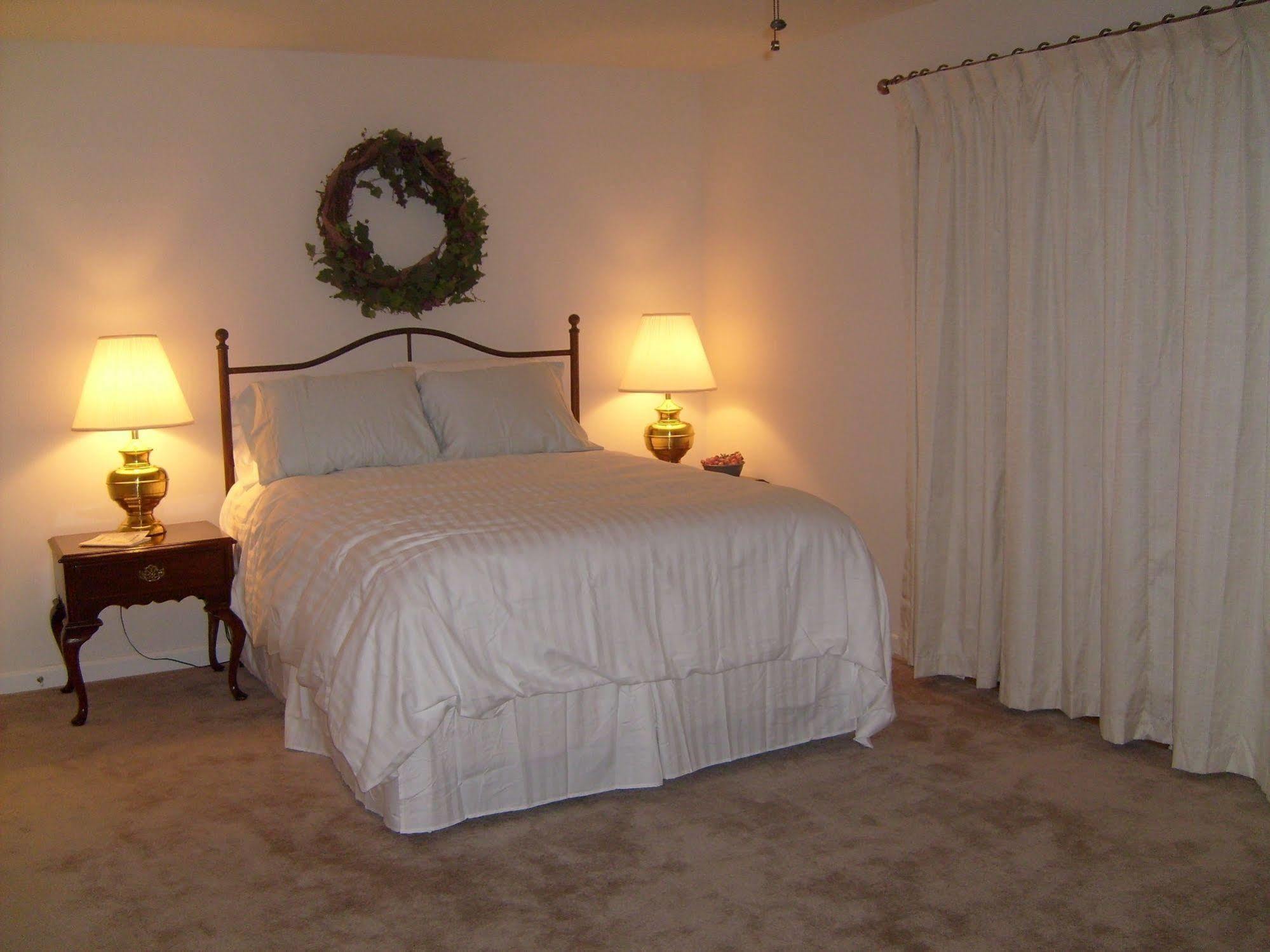 The Baywood Bed & Breakfast 케이프찰스 외부 사진